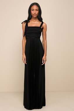 Lulus Black Satin Pleated Maxi Dress nwt size medium